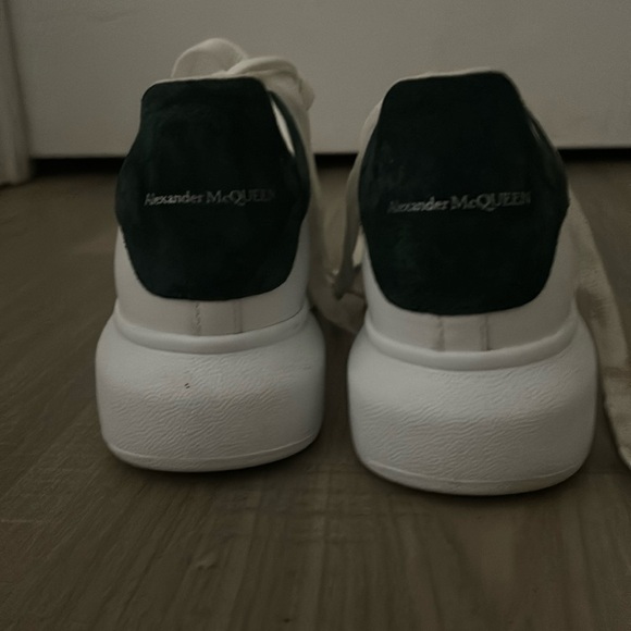 ALEXANDER MCQUEEN  WHITE & GREEN